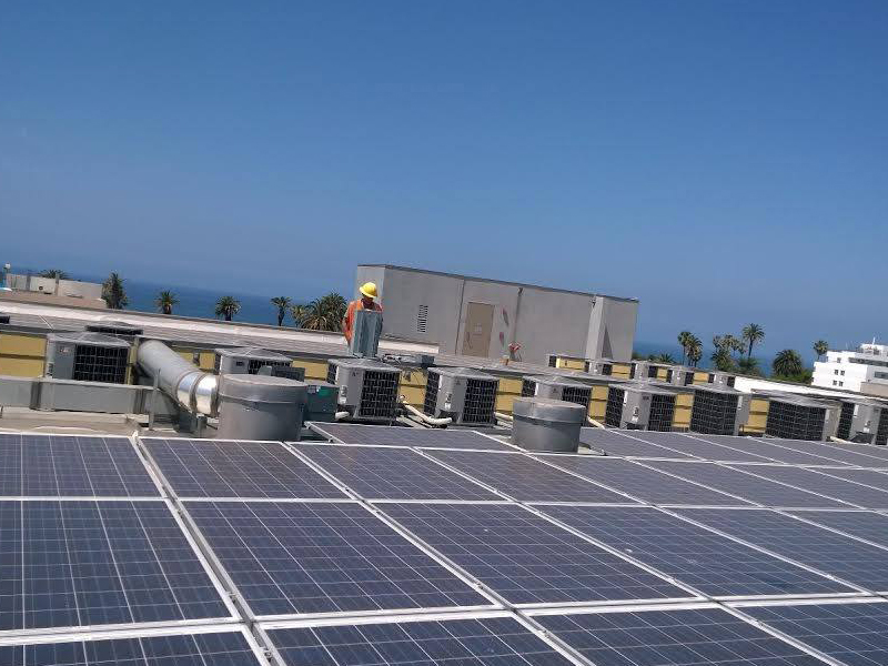 California Roofing Project